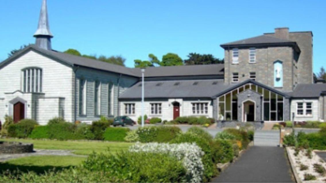 Heather Cottage, Creeslough Exterior photo